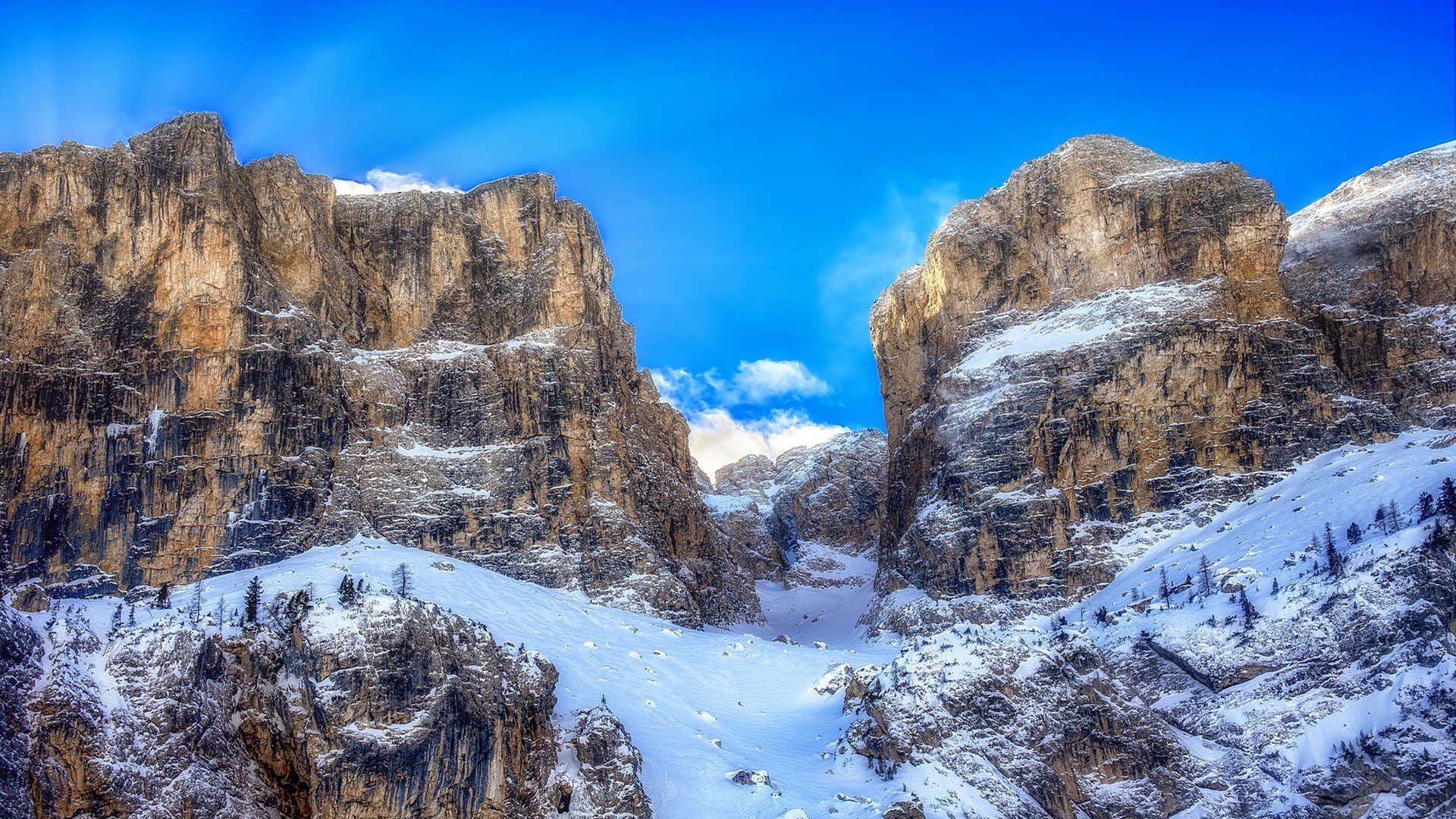 熊猫体育网页版-英超激烈角逐：焦点战无死角！，英超战术分析